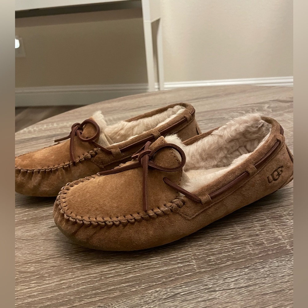 Brown Ugg Moccasin Shoes
